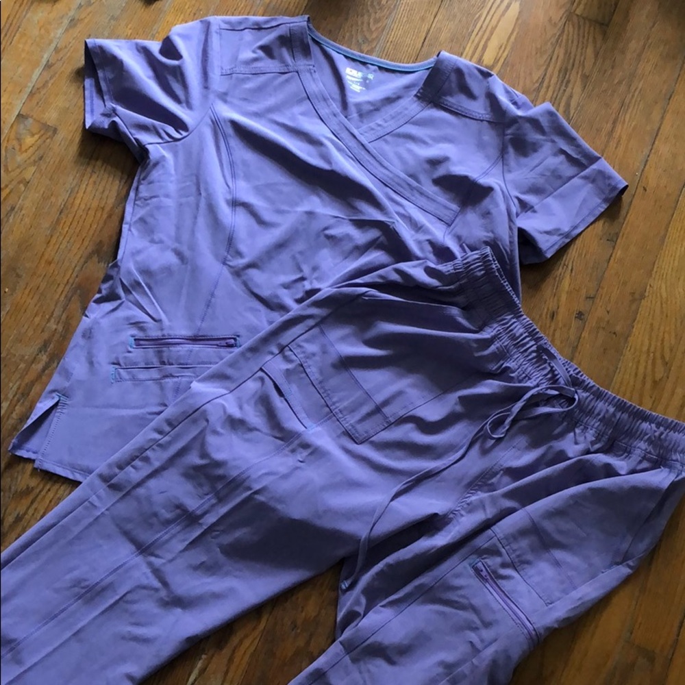 Very Comfortable Lavender Scrub Top and Bottom Set